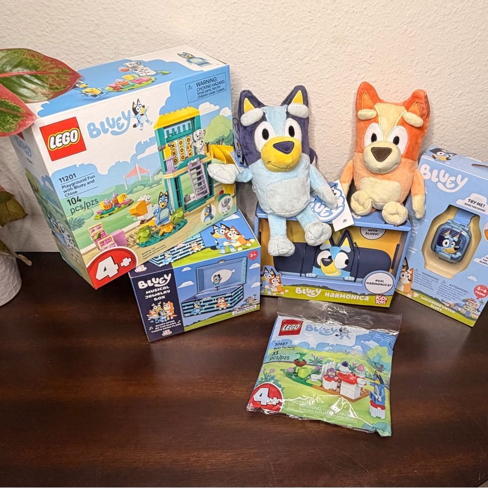 LEGO VTech Bluey Toy Lot Playground Set, Plush, Watch, Jewelry Box